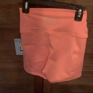 FLEO women's XS athletic/gymnastics/tumbling shorts Bling Dahlia THC NWT